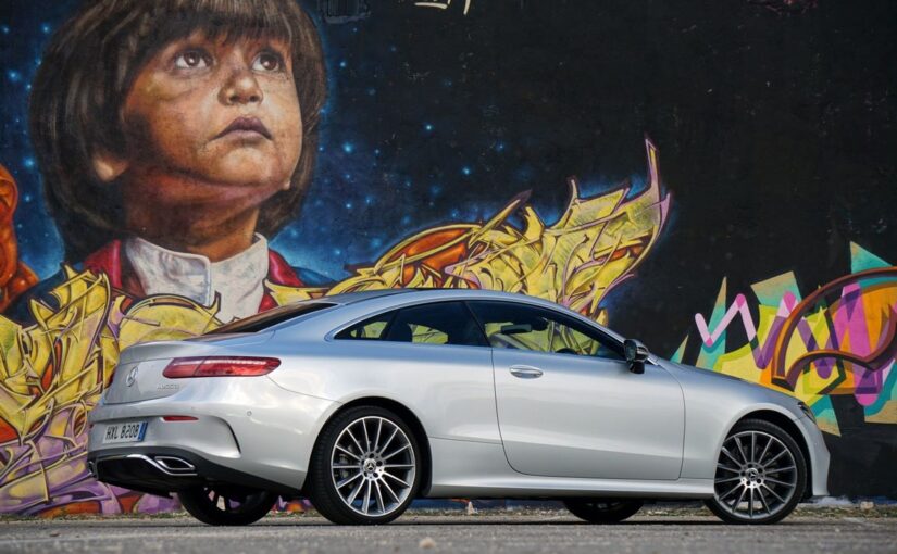 Echa un vistazo a la producción del nuevo Peugeot 308 en mulhouse, francia